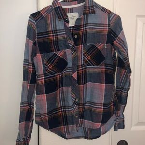 FLANNEL PACKAGE comes with 5 Flannels !